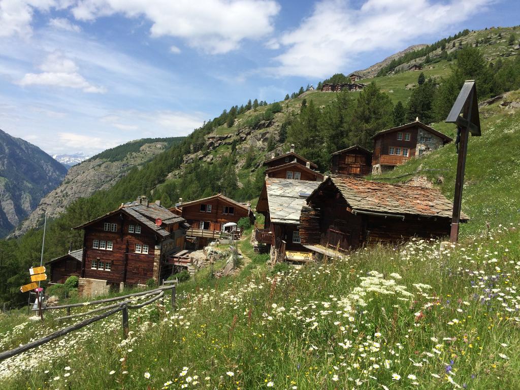 Chalet Sunstar Saas-Grund Exterior photo