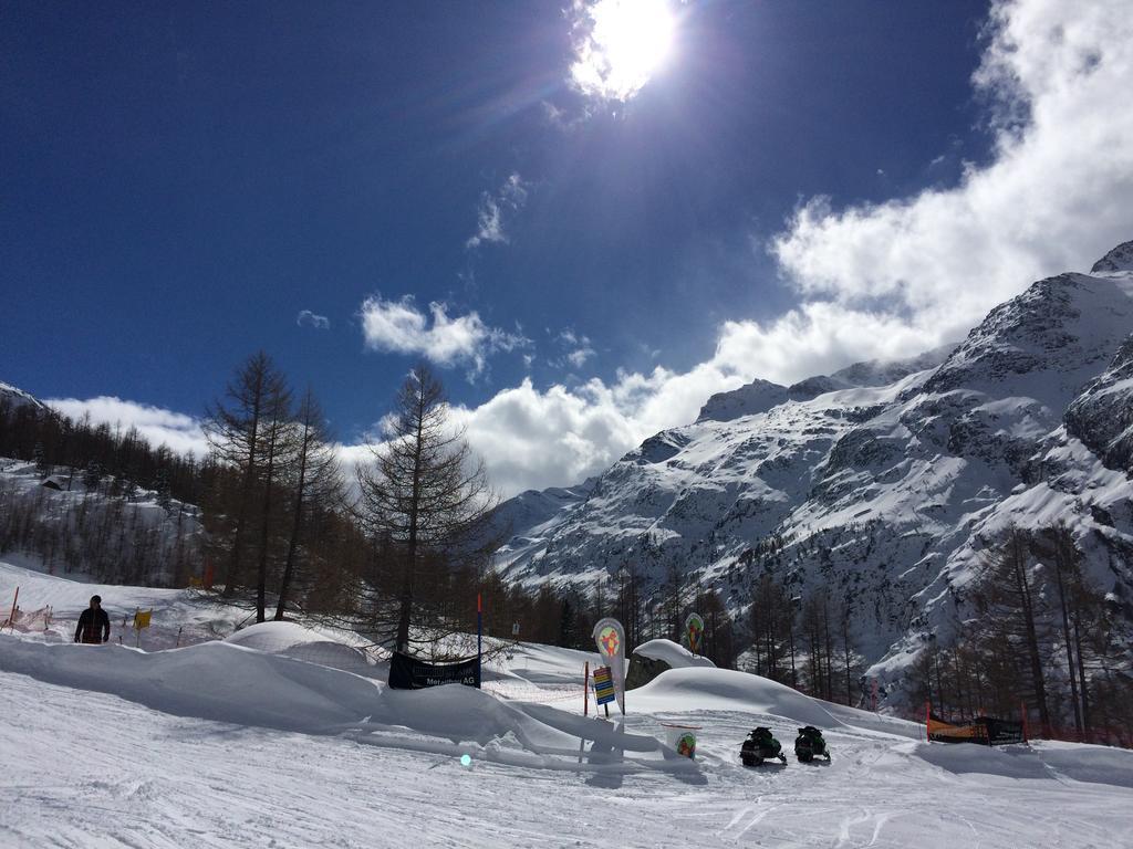 Chalet Sunstar Saas-Grund Exterior photo